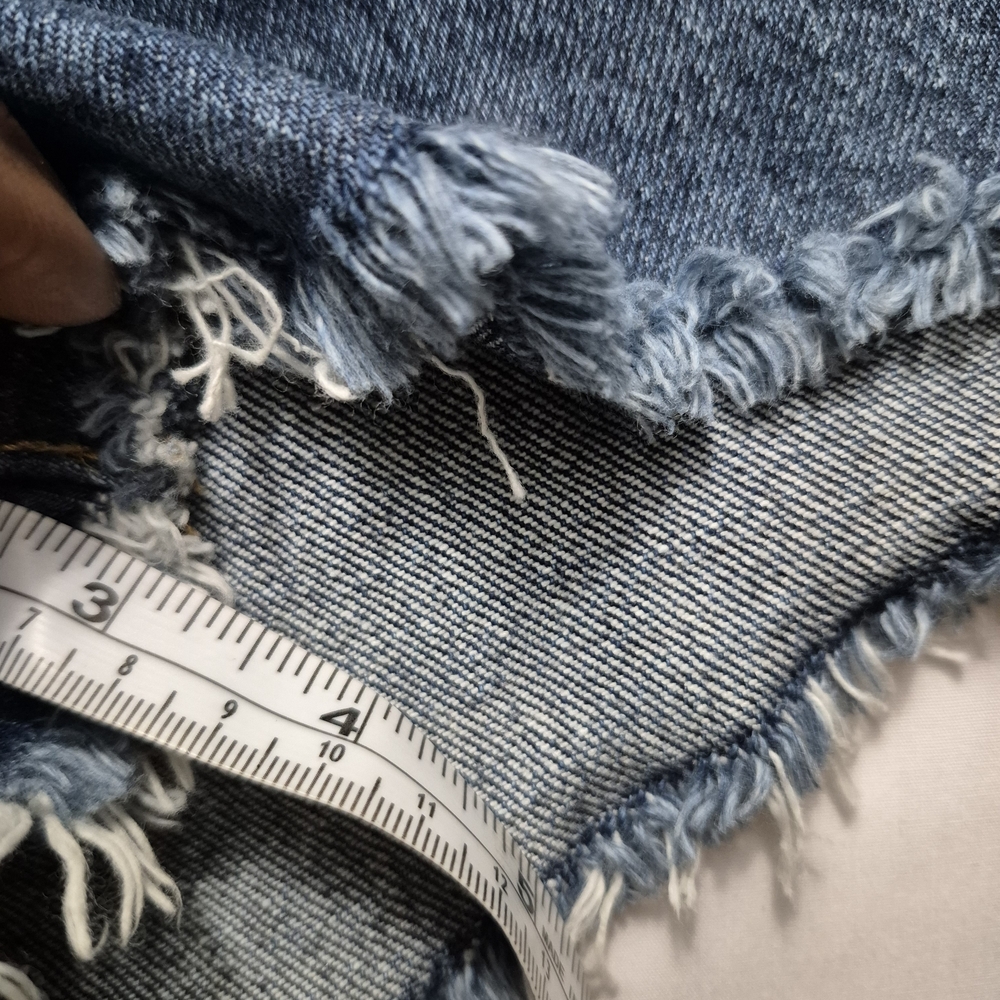 Levi's Blue‎ Distressed Jean Shorts - Picture 4 of 6
